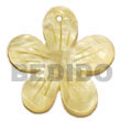 Natural 40mm Yellow Flower Hammershell Pendants